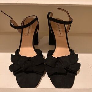 Antonio Melani bow heels